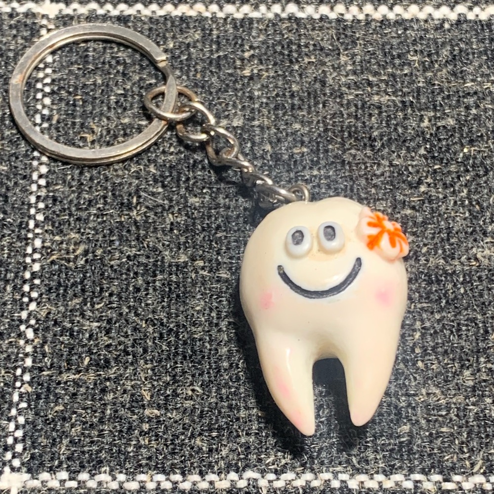 Tooth Keychain Dental Assistant Hygienist Dentist